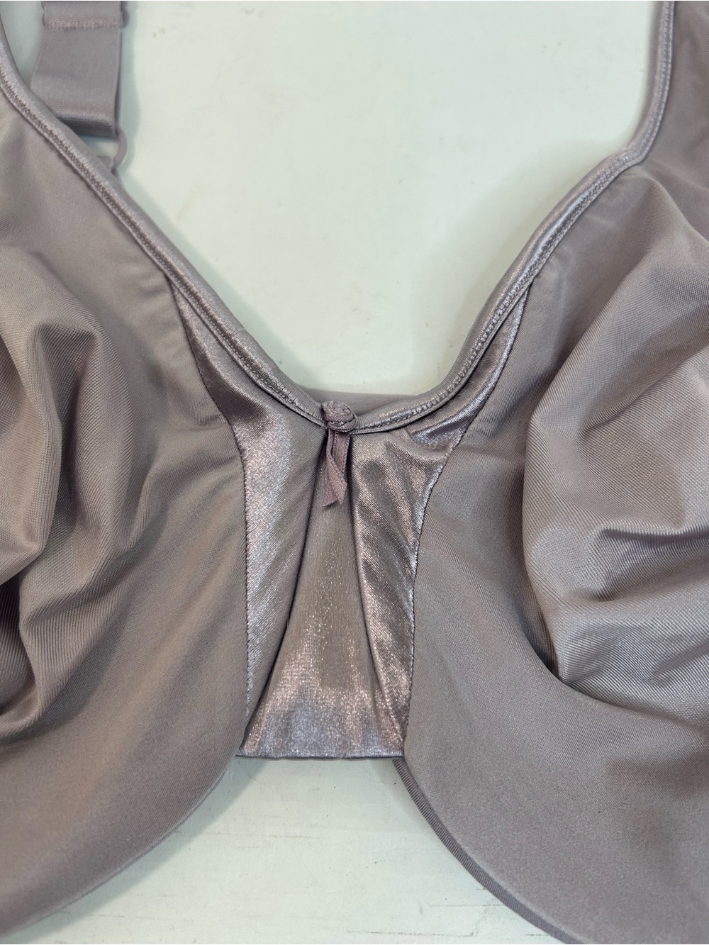 Olga Signature Support Cushion Underwire Unlined Full Coverage Bra Lavender 40DD - Picture 4 of 9